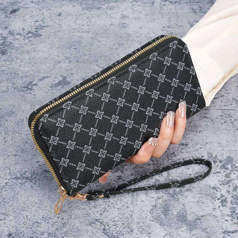 New niche European and American trend printing long large-capacity multifunctional wallet clutch bag C260304