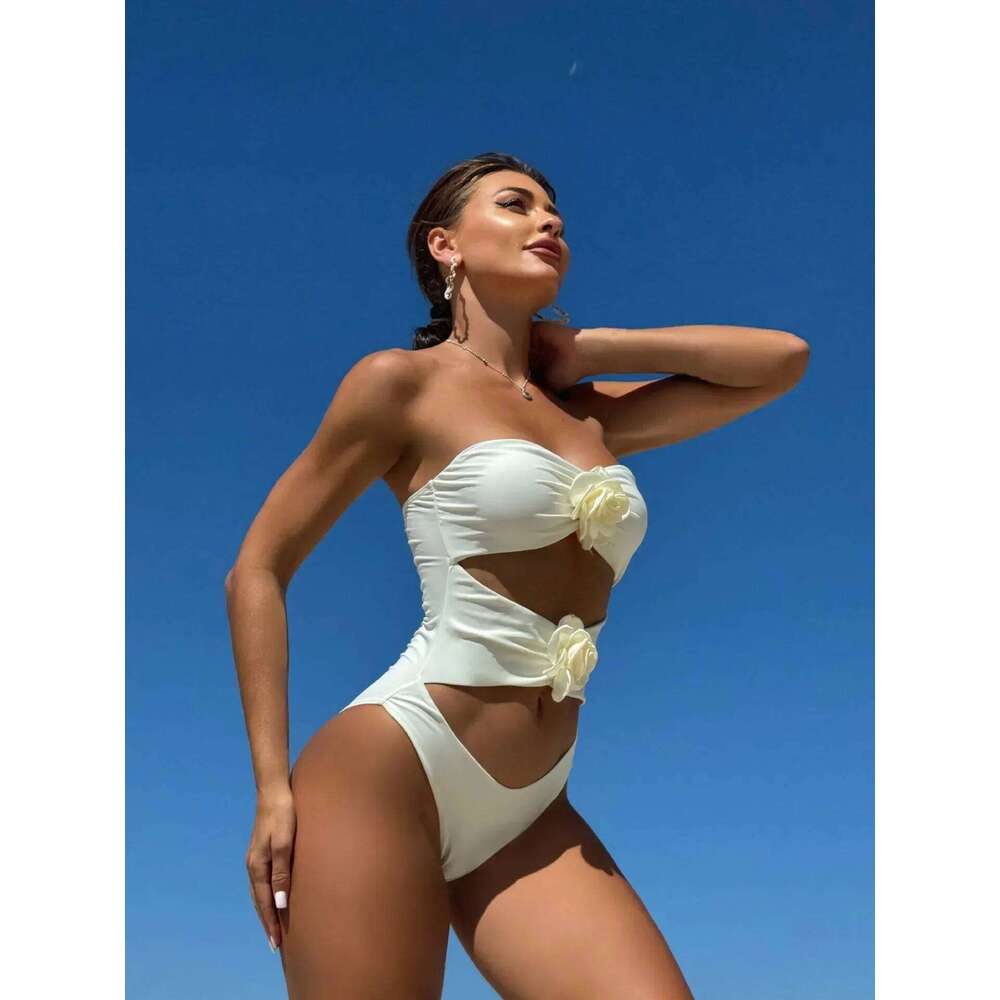 3D Flower One Piece Swimsuit for Women,2025 New High Wasit Hollow Out Bikini,strapless Backless Summer Beach Vacation Swimwear Y260303