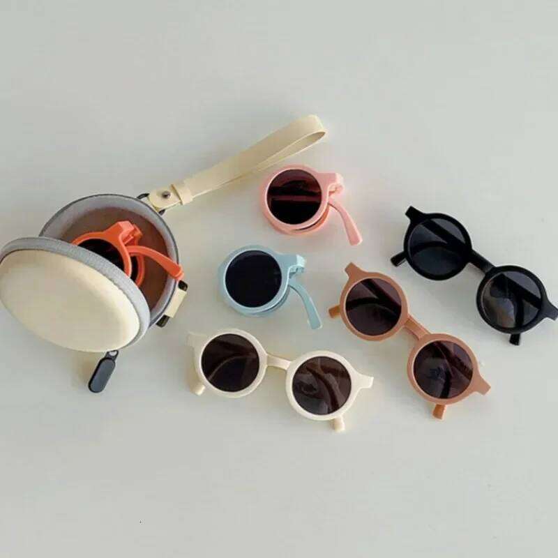 New Fashion Kids Sunglasses for Boys Girls Portable Folding Cute Baby Shades Eyewear Children Cartoon Outdoor UV Sun Eyeglasses Z260304