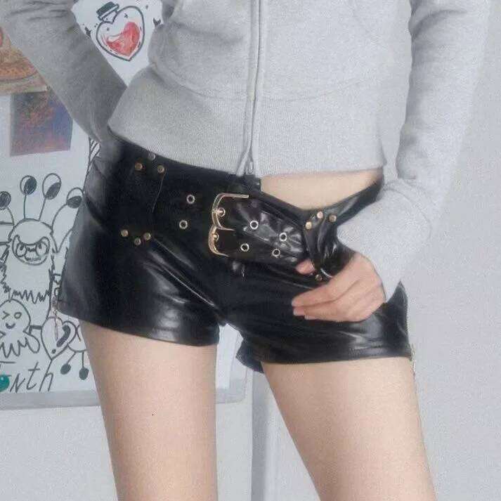 2025 New Spice Girl Y2k Retro Nightclub Sexy Low Waist Bodycon PU Leather Boots Shorts Woman XJ260305