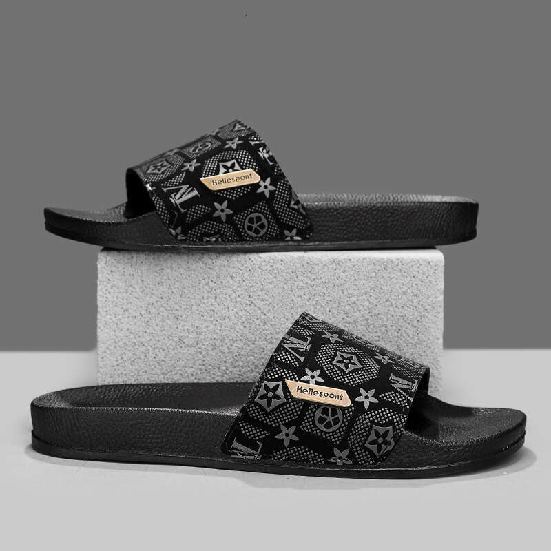 Men's slip-on for outdoor wear, light luxury, Southeast Asian beach style, large size, Vietnamese sandals