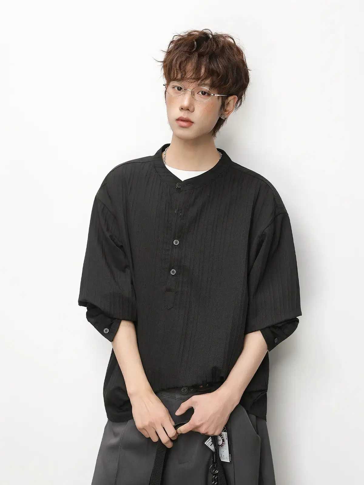 Textured Vertical Stripe Long-Sleeved Shirt Mens Casual Breathable Button-Down Stand Collar Shirt Jacket Soft M260305