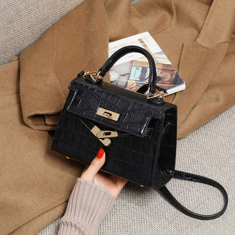 Luxury Shoulder Bags Totes Hobo New Fashion Crossbody Underarm Mini Light Handheld Small Square Bag Versatile Genuine Leather Women S SENYY