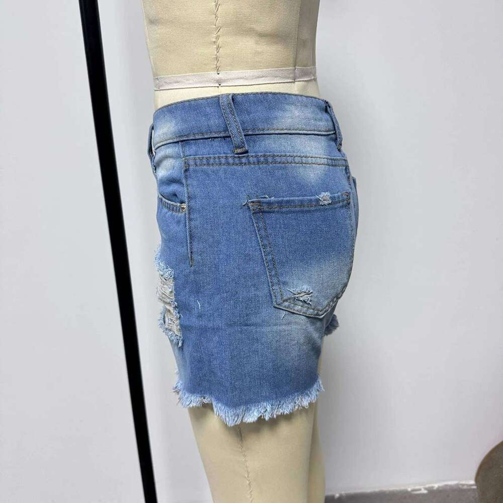 Fashionable Slimming Women Middle Waist Denim Shorts Pant Summer Three Quarter Pants Female Casual Mini Tight Straight Jeans XJ260305