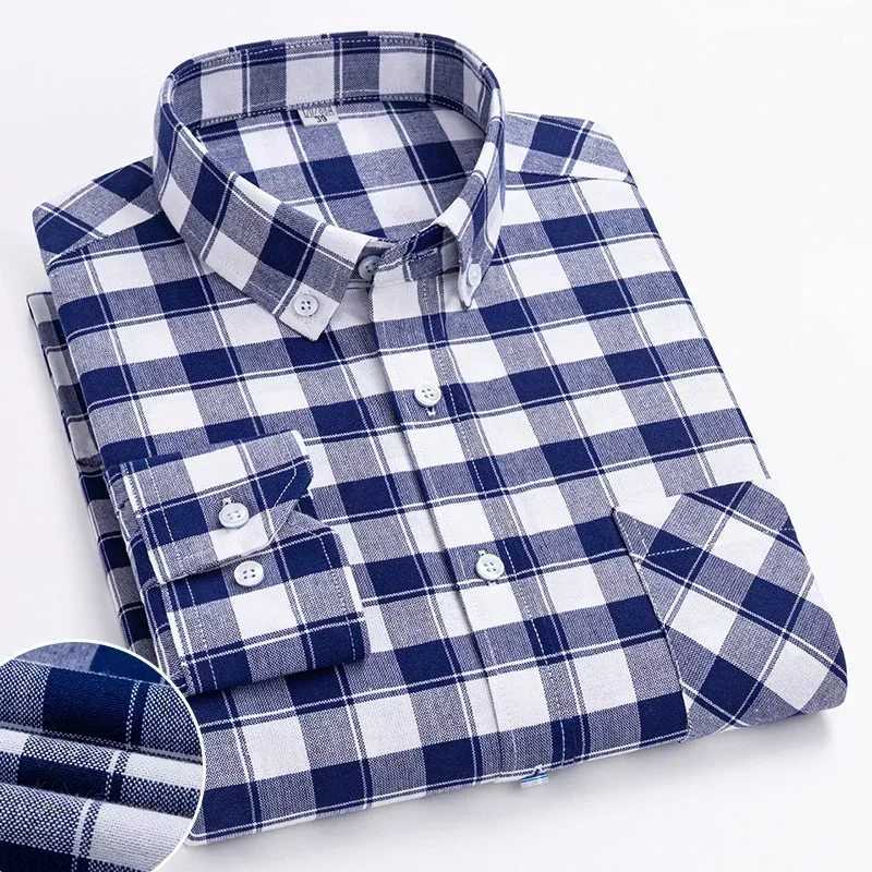 Spring and Autumn Mens Pure Cotton Long sleeved Shirts for Middle and Youth Leisure All Cotton Oxford Plaid Plus Size Shirts M260305