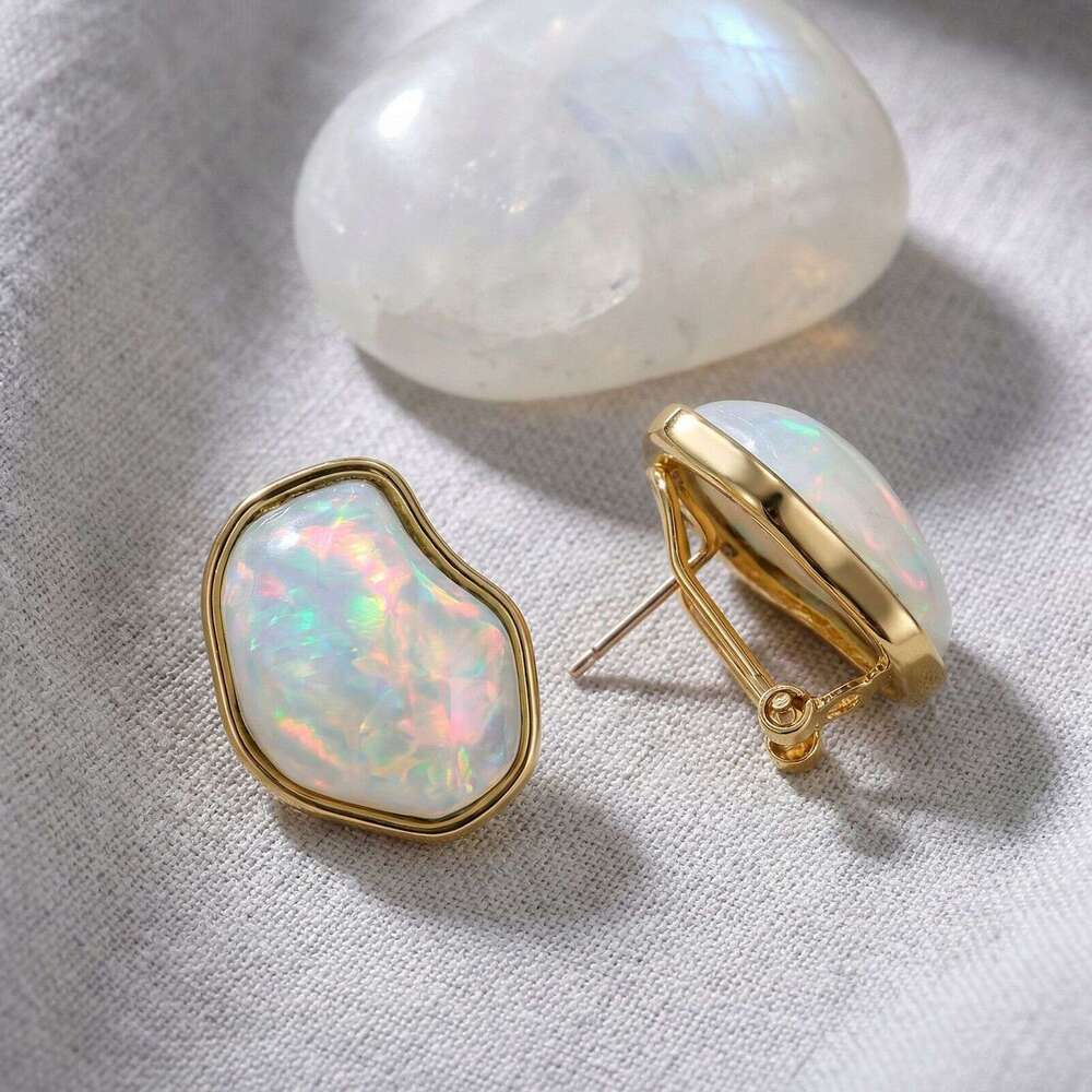 Vintage Irregular Opal Light Luxury Niche High-End Personalized Earrings Fashionable Versatile Retro Ear Accessories High-Quality