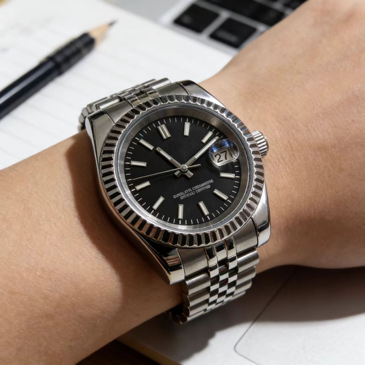 Self Made Diy NH35 Movement Sliver Watch Mod 39mm 316L Case 20mm 904L Strap green luminous Hands sapphire glass Fit NH35 movement strip nail Black 28.