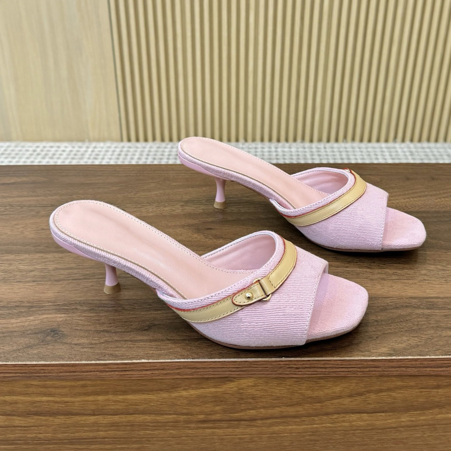 heels Mule pink high heeled designer womens pink denim mules Signature Leather outsole models stiletto heel feminine style casual mule sandals e8