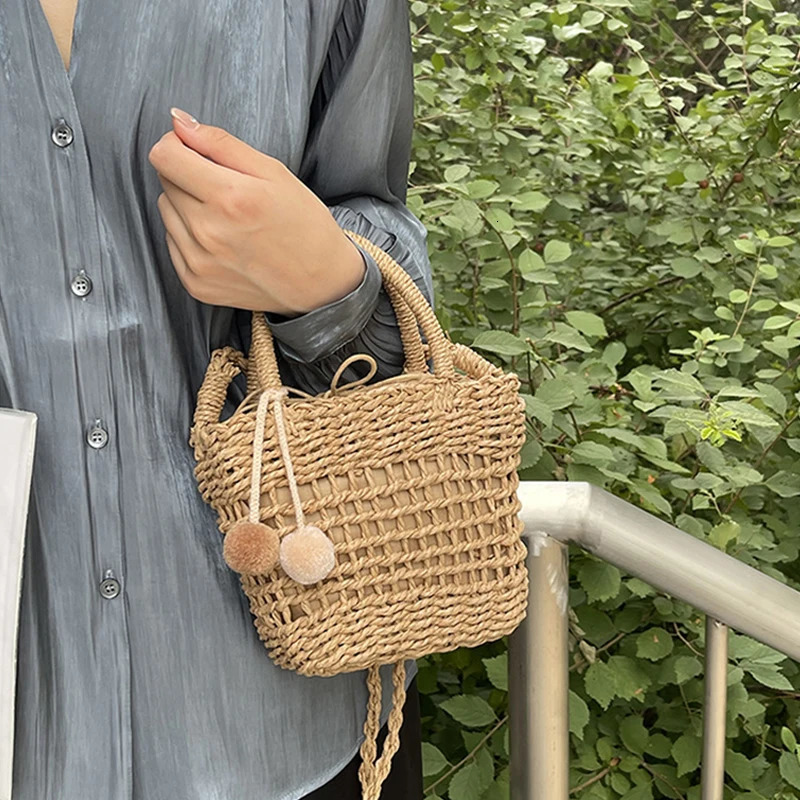 Grass Woven Rattan Storage Basket Crossbody Bag Handmade Straw Woven Basket Small Handbags Beach Shoulder Bag 260303