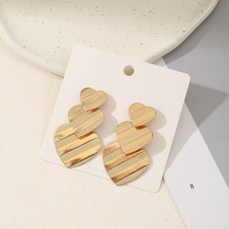 Elegant Handcrafted Wire Crafting Trio - Heart Shape Pendant + Elegant Tassel Studs