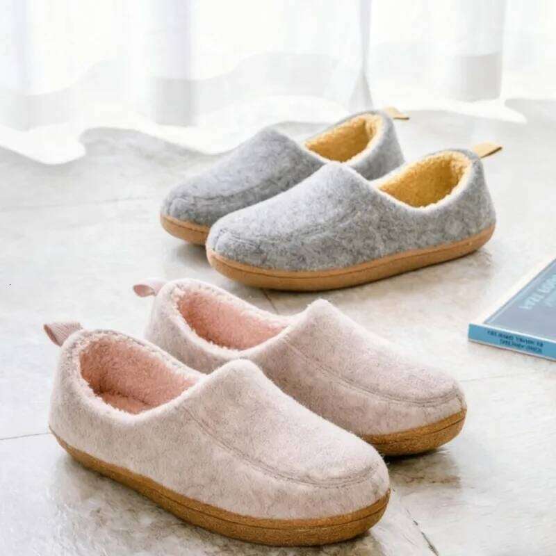 Kidmi Winter Shoes for Women Men Unisex Outdoor Warm Fluffy Plush Flat Slides Comfortable Casual Non-slip Cotton Slippers