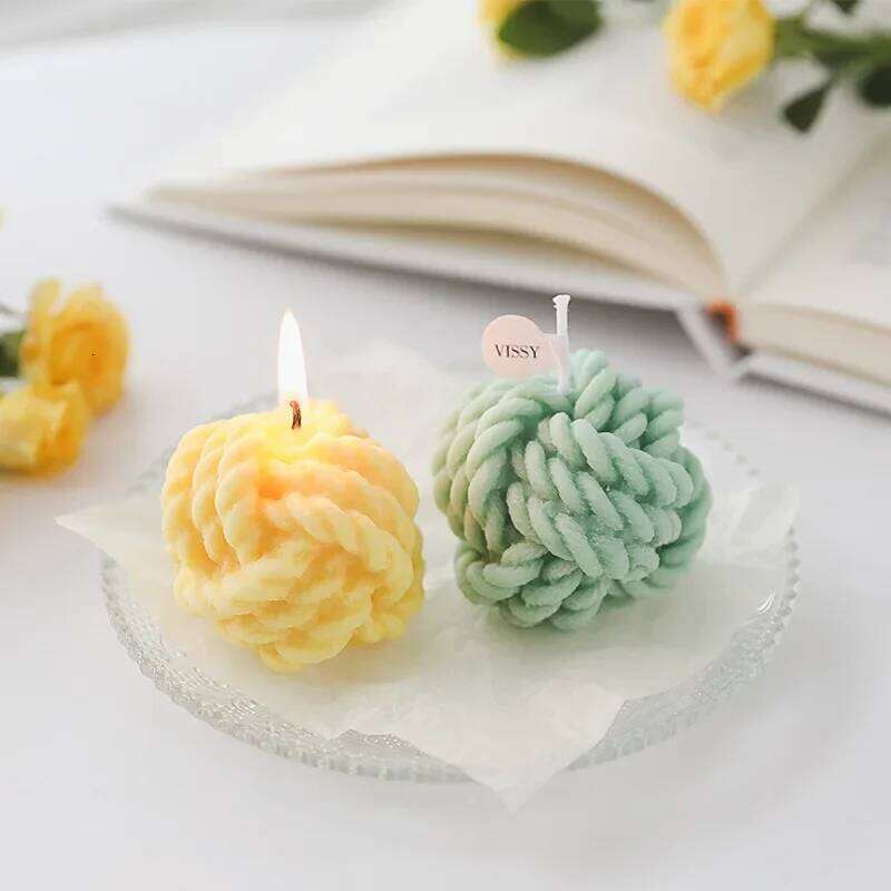 Handmade Beautiful Yarn Ball Scented Candle, Soy Wax Candle Aromatherapy, Birthday Candles, Home Decoration for Party W260304 W260305
