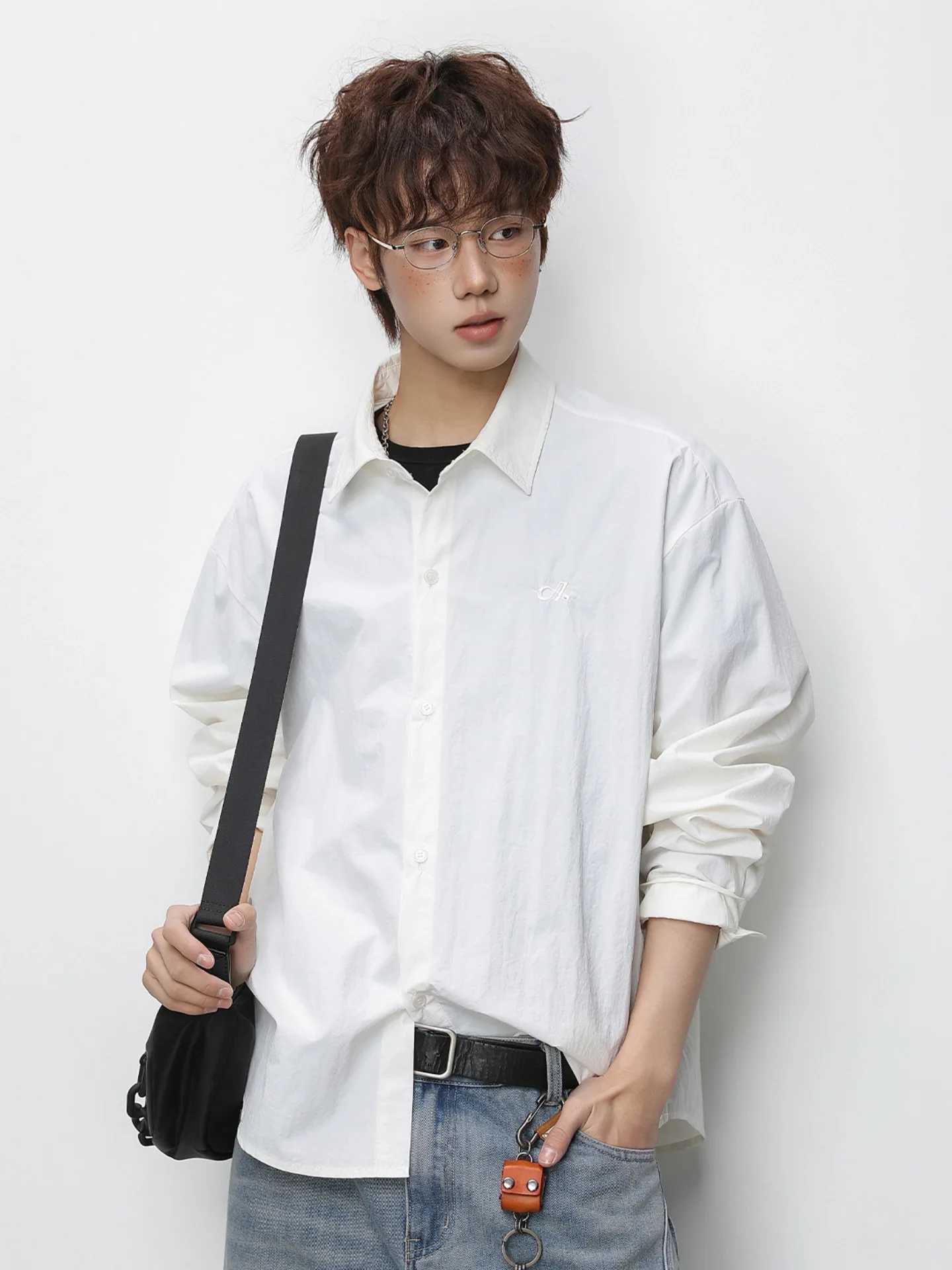 Pleated Long-Sleeved Shirt for Men Solid-Coloured Loose-Fit Shirt Jacket Soft and Versatile Outerwear Shirt M260305