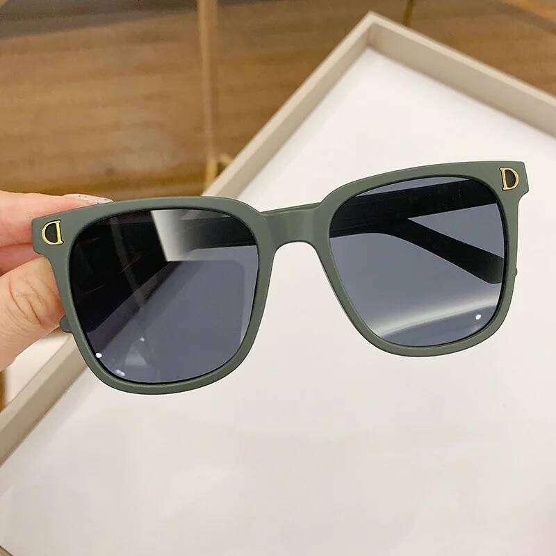 Korea Children's Fashion Candy Color Cute Glasses Baby Square Large Iridescence Sunglasses Kids Shade For Boy And Girls Z260305