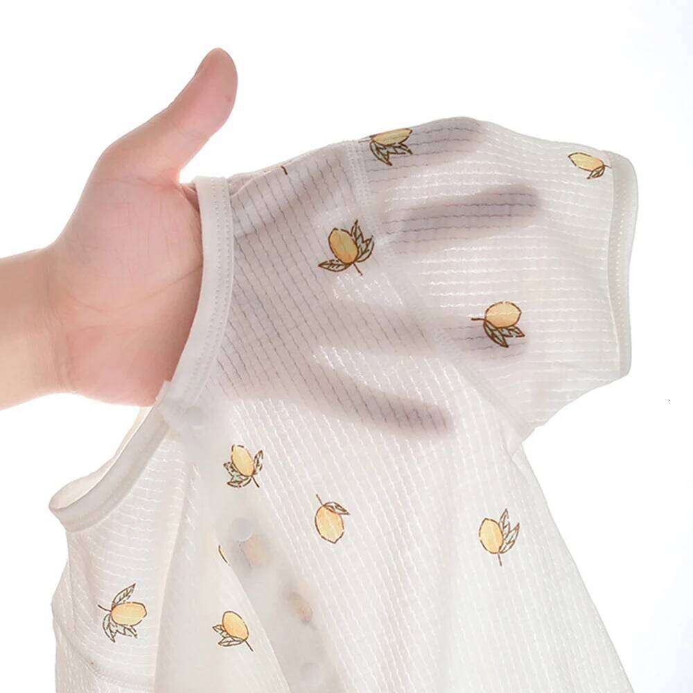Boy Clothing 2024 Summer Cotton Thin Breathable Newborn Onesies Daily Casual Baby Girl Romper High Quality Z260304