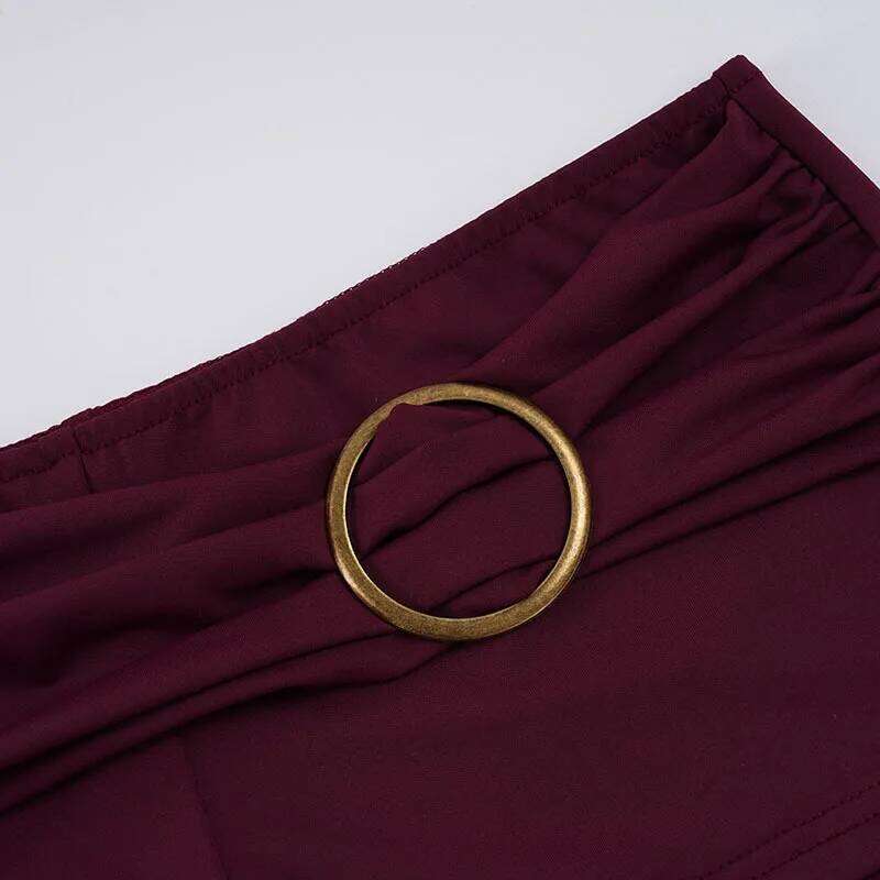 2026 New Women's Sexy Burgundy Pleated Metal Buckle Low Waist Slim Casual Shorts XJ260305