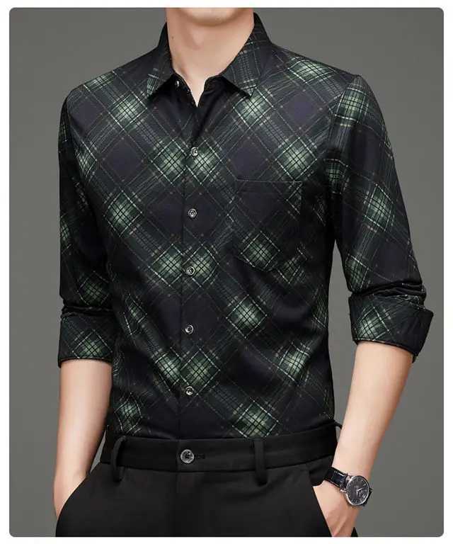 Mens Long-sLeeved Shirt Middle-aged Large-size Square Collar Plaid Pocket Fashionable Casual and Free Ironing M260305