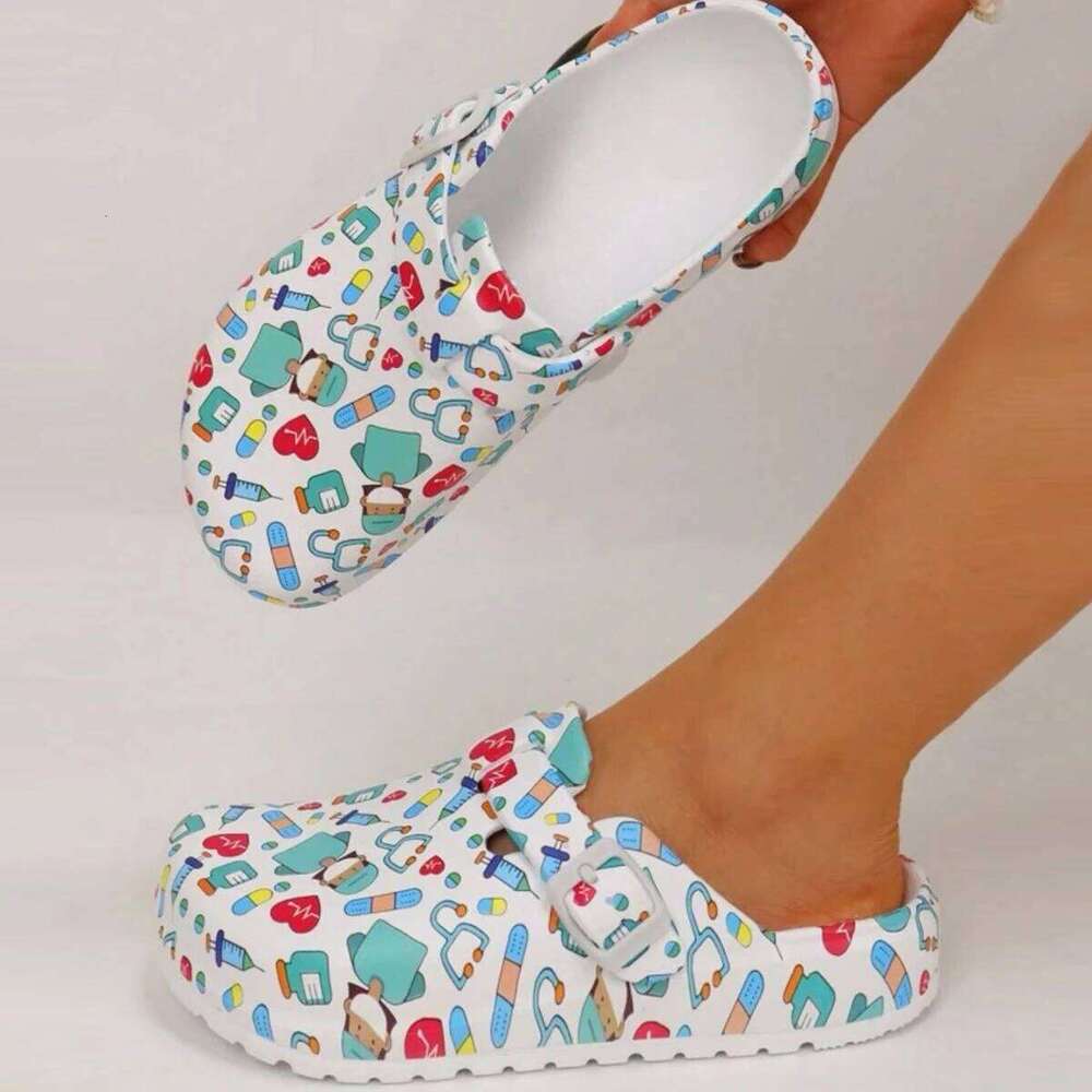 Medical Shoes EVA Laboratory Doctor Clogs Non-slip Nurse Surgical Slides Casual Beach Womens Indoor Work Slippers