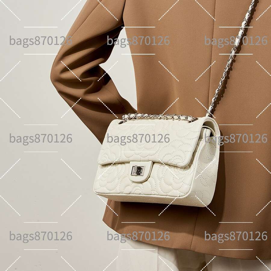 Camellia Classic Embroidery Women Shoulder Bag 26cm Leather Rib Check Gold Hardware Metal Buckle Matelasse Chain Luxury PIERRELOUES