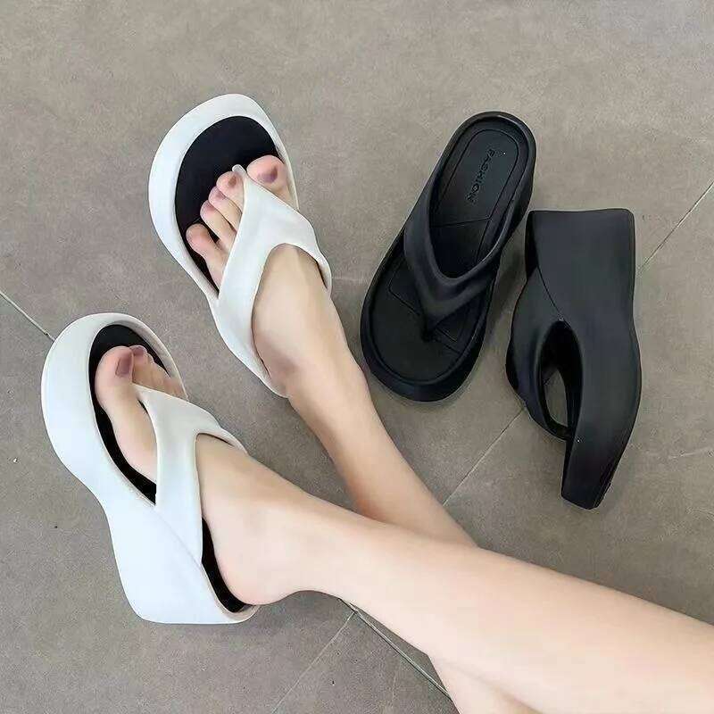 2025 New Women Fashion Slippers Soft EVA Summer Platform Shoes Girls Beach Flip Flops Thick Sole Female High Heel Street Sandals