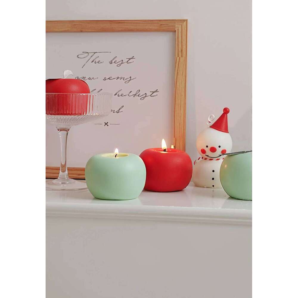 Cute Fruit Shaped Scented Candles: Peach, Apple and Strawberry Fragrance, Natural Soy Wax for Home Decoration, Gift, Relaxation W260304 W260305