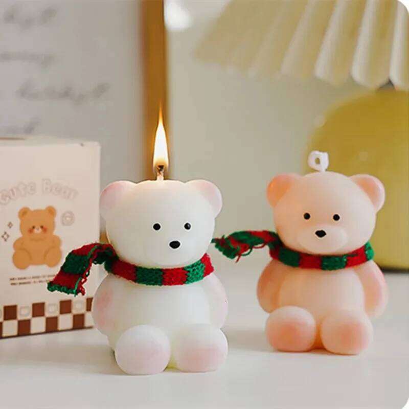 1 x Scarf Scented Candle, Cute Bear Aromatherapy Home Decorations, Birthday Valentine's Day Gift Souvenir for Women and Girls W260304 W260305