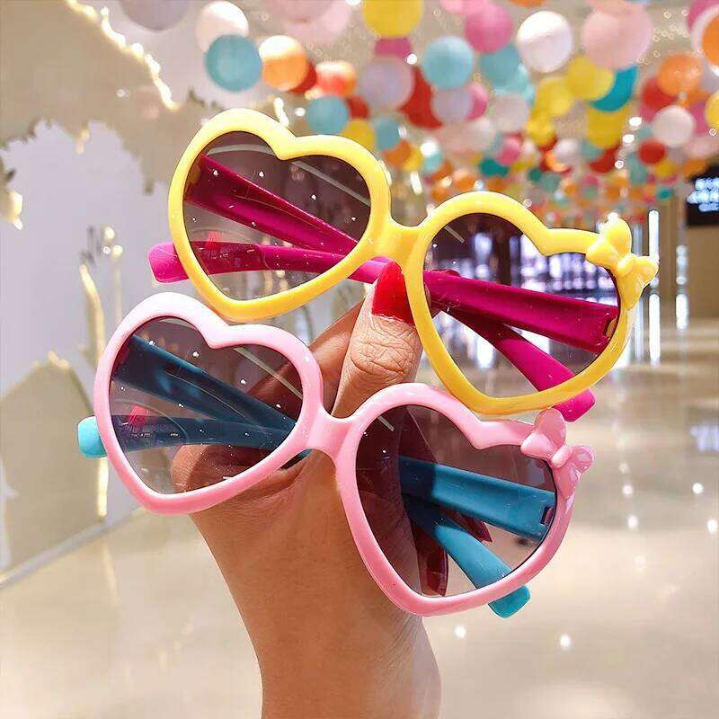 Boys Girls Fashion Handsome Round UV400 Children Vintage Sunglasses UV Protection Classic Kids Cute Eyewear Z260305