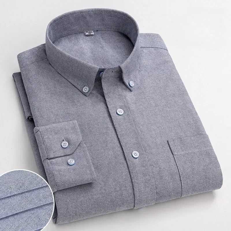 Spring and Autumn Mens Pure Cotton Long sleeved Shirts for Middle and Youth Leisure All Cotton Oxford Plaid Plus Size Shirts M260305