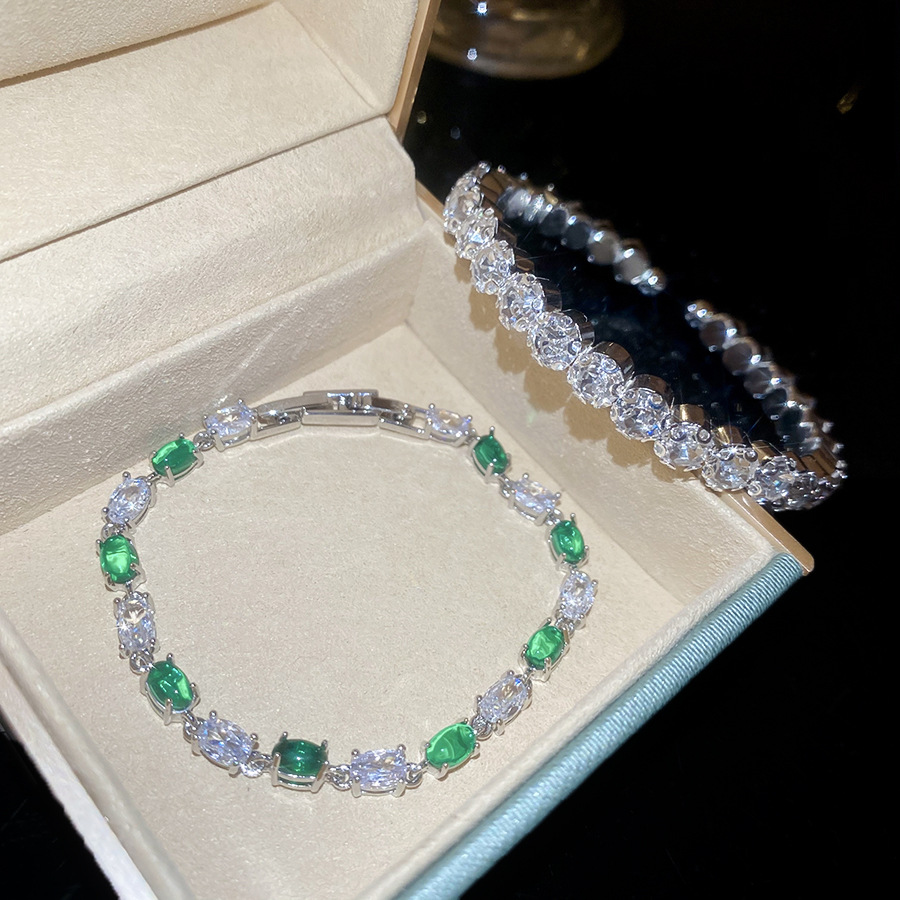 Korean-style ins zircon oval clasp bracelet, simple fashionable, versatile and stylish, with a unique design, niche jewelry - view 6