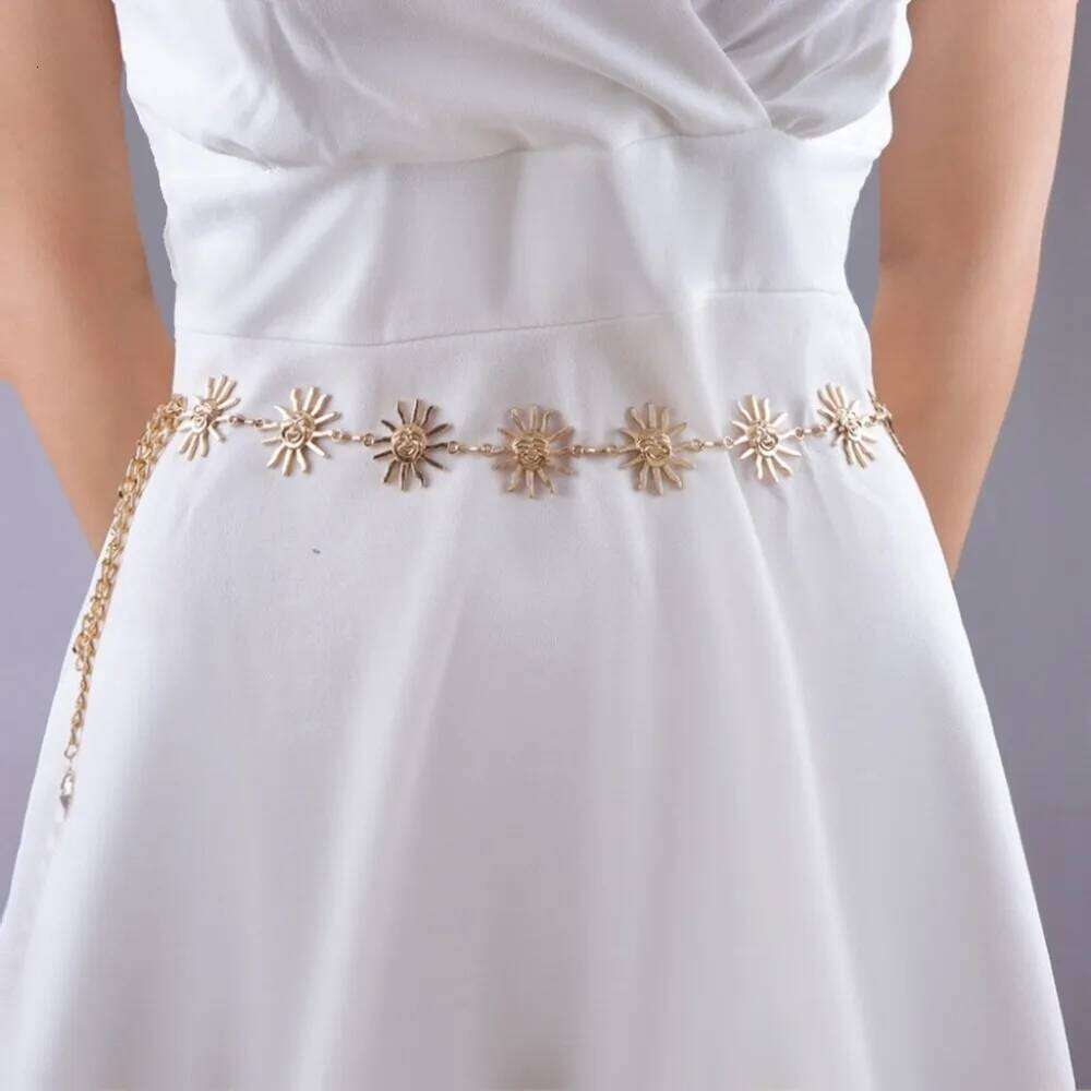 New Exaggerated Personality Metal Smiling Face Sun Waist for Women Charm Summer Skirt Body Chain Jewelry Accessories Gift S260304