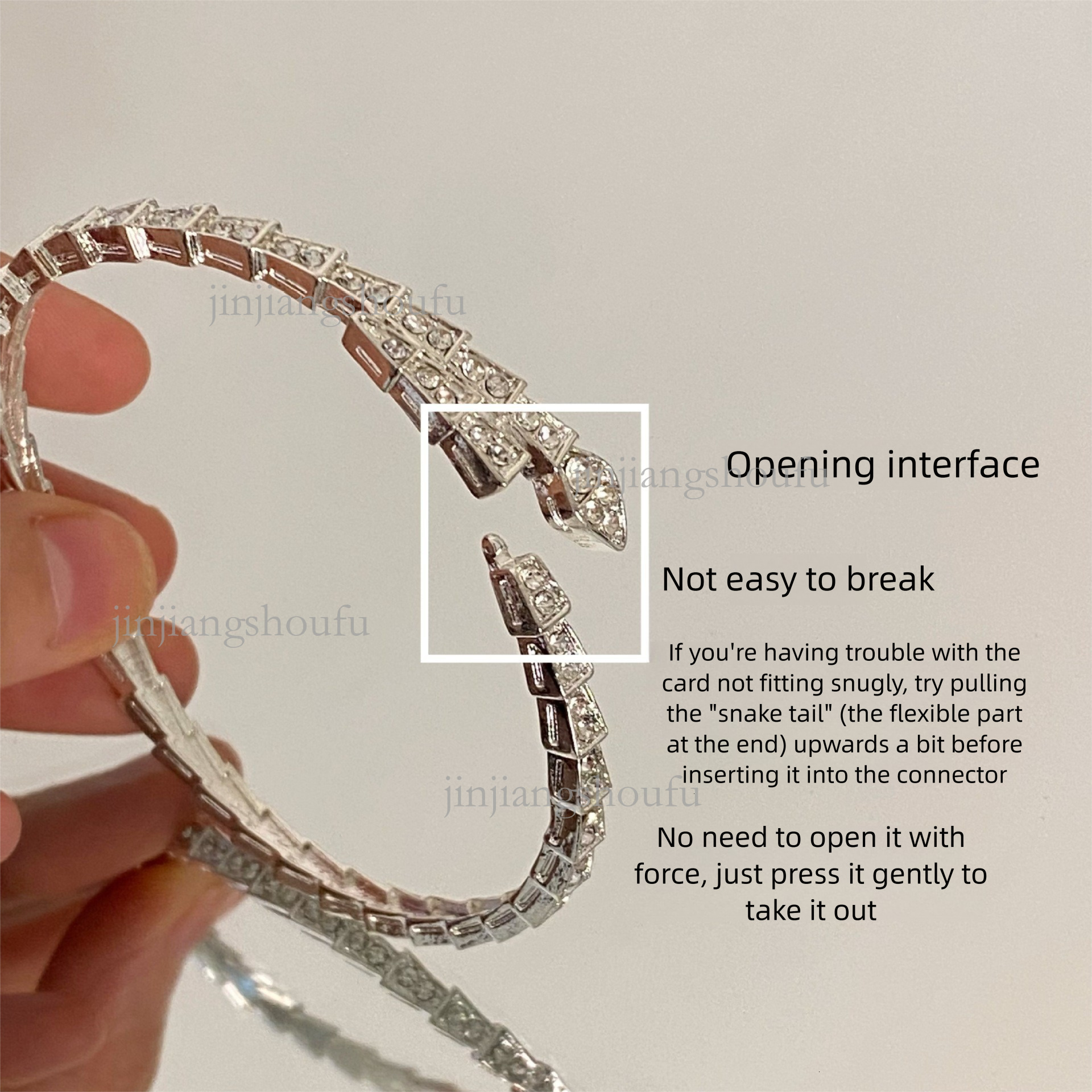 2026 Designer Zircon Snake Bone Bracelet Luxury Brand Women's Niche Design High End Temperament Exquisite Bracelet Fashion Trend Jewelry