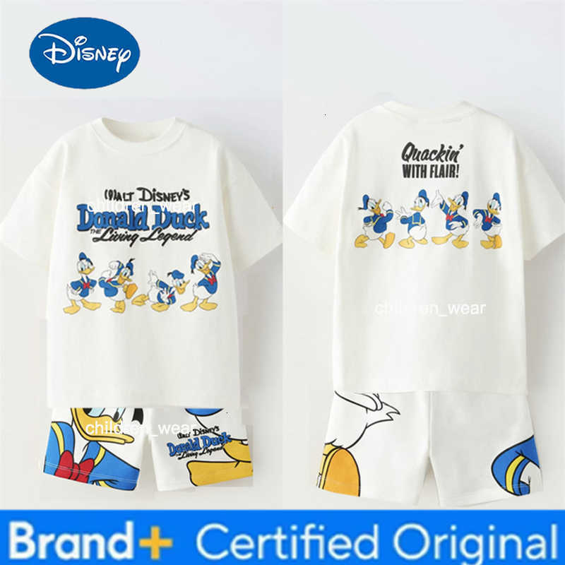 Disney Donald Duck TShirtShorts 2Piece Set Summer New Cartoon Tees Loose Shorts Kids Casual Loose Tees All-match Shorts Suit H260305