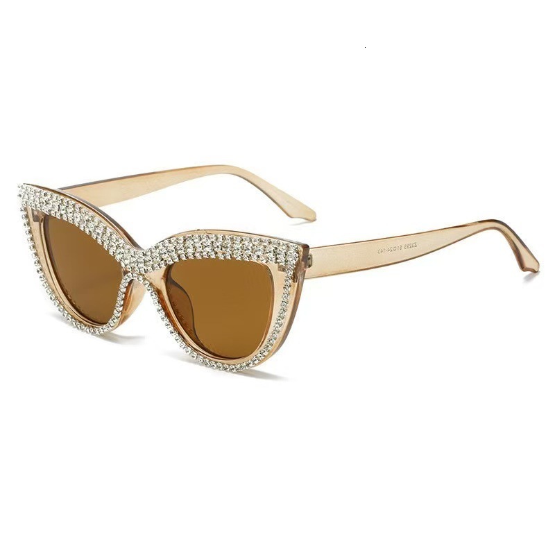 2026 New Designer Luxury Brand Handmade Cat Eye Diamond Inlaid New Non Prescription Glasses Fashion Glasses Frame Personalized Sunglasses Photo Concav