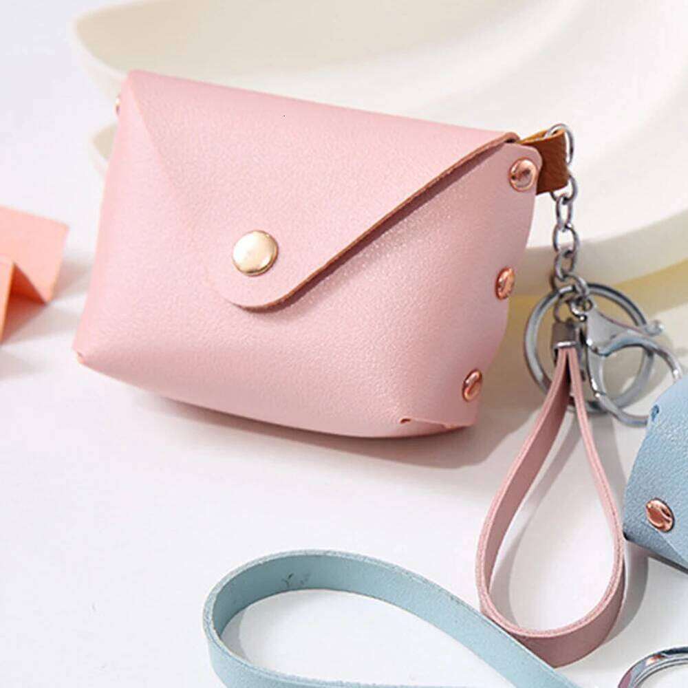 Keychain Women with Zipper Coin Purse PU Leather Trendy Wristlet Small Wallet for Shopping Travel C260304