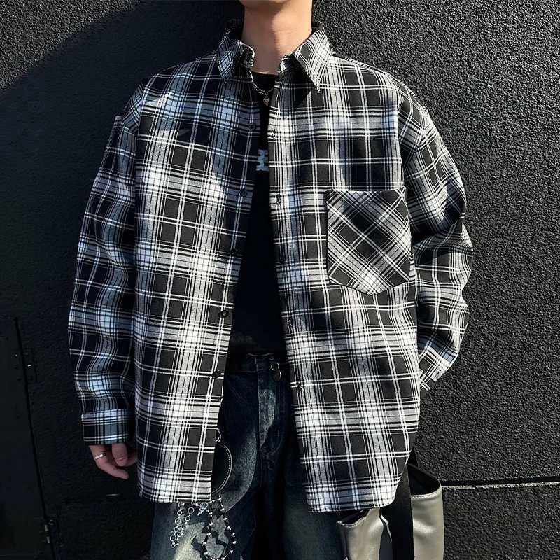2026 Streetwear Men Plaid Long Sleeve Shirt Spring Autumn Fashion Versatile Outerwear Coat Male American Retro Lapel Shirts Man M260305