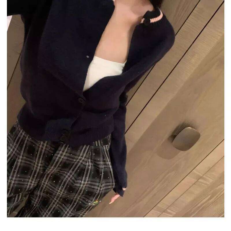 Three-dimensional Embroidery Contrasting Color Knitted Cardigan Women's Mid-length Sweater Jacket Top XJ260305