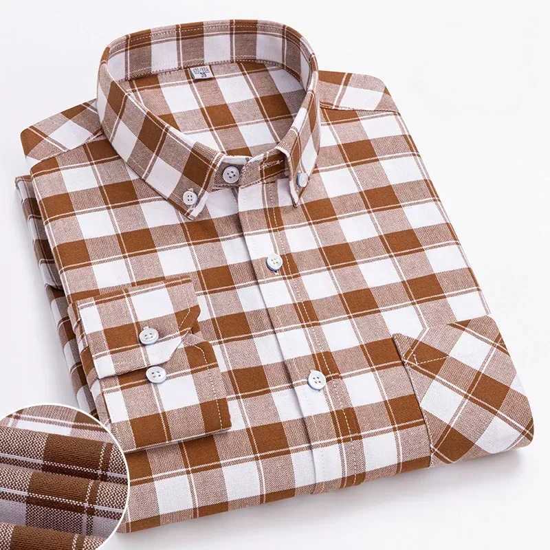 Spring and Autumn Mens Pure Cotton Long sleeved Shirts for Middle and Youth Leisure All Cotton Oxford Plaid Plus Size Shirts M260305