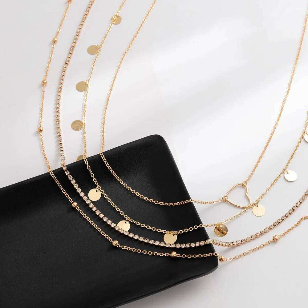 Boho Vintage Multilayer Crystal Shiny Waist Chain Women's Round Sequin Pendant Beads Heart Shape Beach Body With Fashion Jewelry S260304