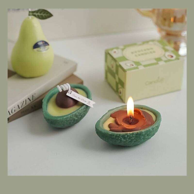 Handmade Avocado Scented Candle, Smokeless Soy Wax, Home Decoration Ornaments, New Year Souvenir, Birthday Fragrance Gift W260304 W260305