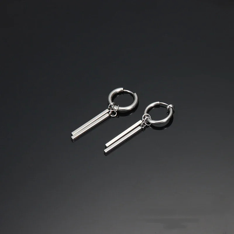 Jewelry Steel Punk Cool Men Women Ear Clip Stud Earrings Long Stick Pendant Fashion Hip Hop Drop Party Earring 260303