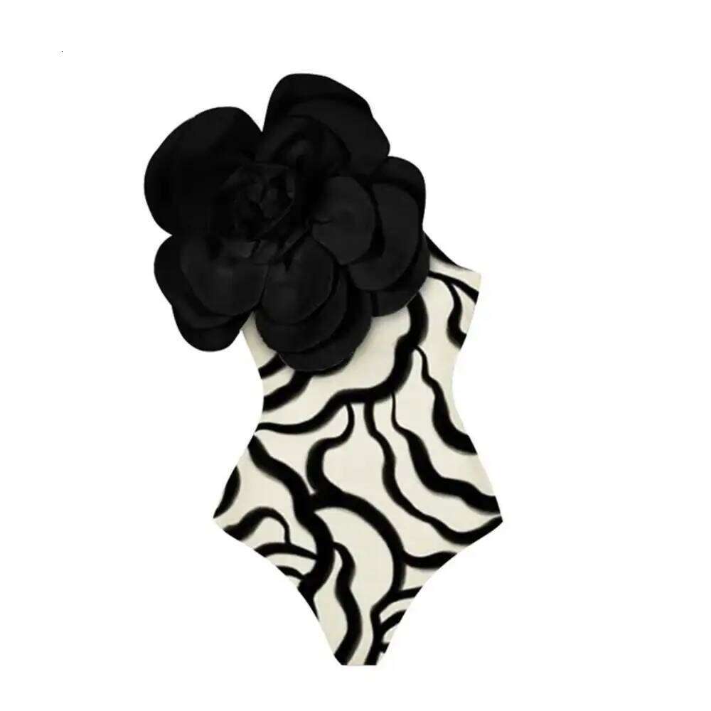 2025 Flower One Piece Swimsuit Women Swimwear Monokini Bodysuit White Swim Bathing Suit Belt Beach Wear Summer Y260303