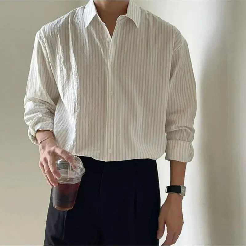 Mens Vintage Fashion Japanese Style Striped Business Casual Shirt Spring Summer Lapel Long Sleeve Loose Tops Camisas De Hombre M260305