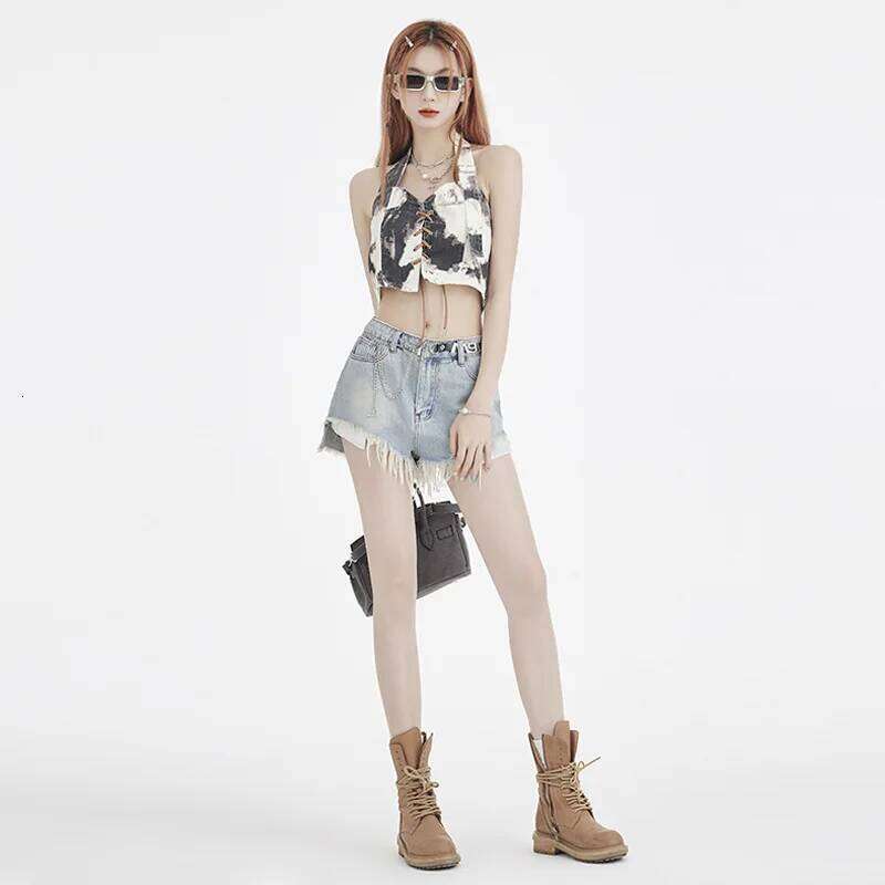 2025 High Street Summer New American Shorts, Women's Fashionable Washed Ripped Tassel Design Casual Loose Denim Shorts XJ260305