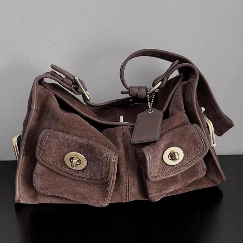 Retro Suede Shoulder Bag Multiple Pockets Wide Strap Underarm Metal Lock Clre Handbags Motorcycle Crossbody Bags 260227