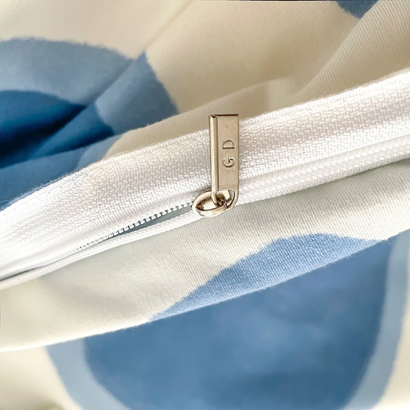 Thickened brushed four-piece for single students in dormitories, simple three-piece set with bed sheet and duvet cover, gift bedding wholesale 1