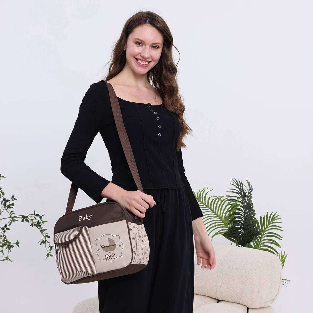 New Fashionable Cartoon Printed One Shoulder Diagonal Crossing Mommy Multi functional Travel Diaper Bag Z260304