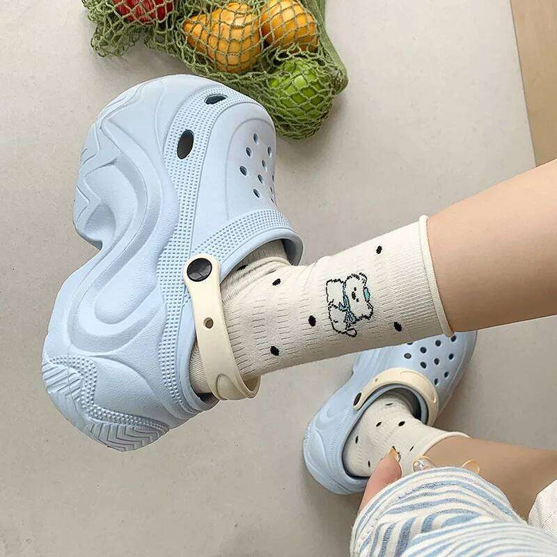 Cute DIY Butterfly Fashion Clogs Women Summer Platform Shoes Soft EVA 2 Way Wear Sandals For Female Indoor Street Slippers