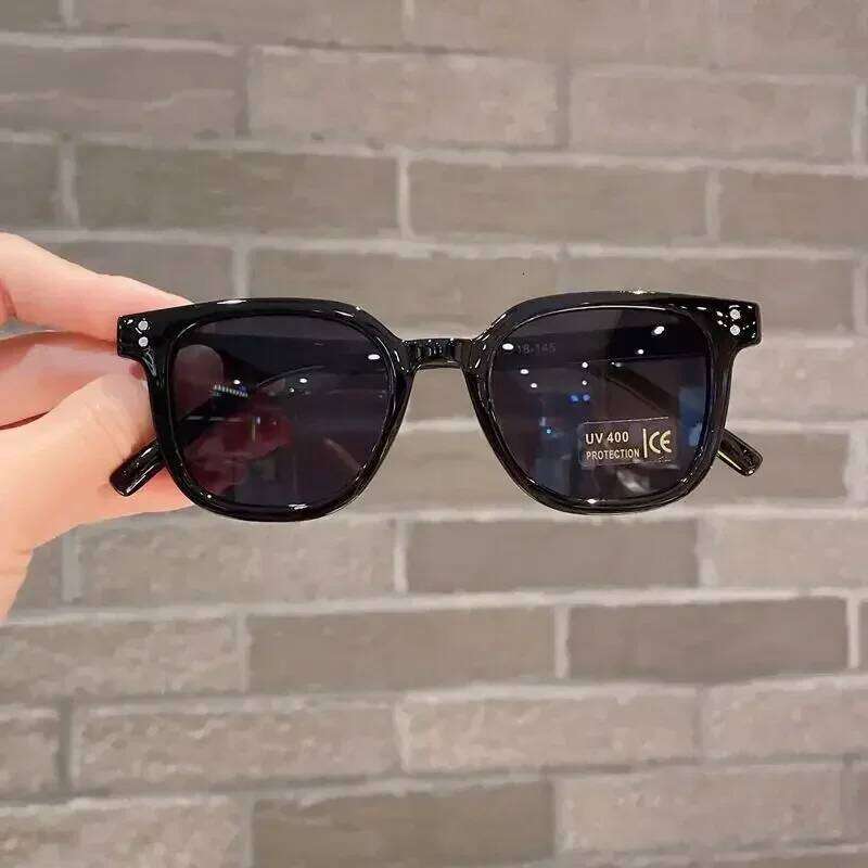 Children Sunglasses Vintage UV400 Sun Outdoor Cute Girl Boy Protection Square Glasses Z260304