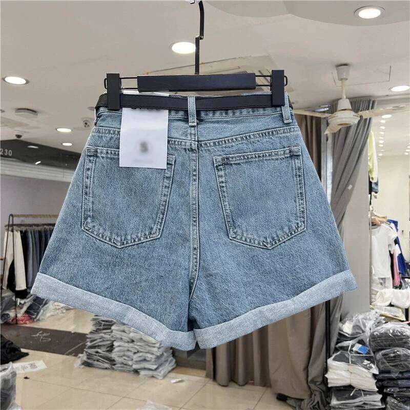Design Sensibility Denim Cotton Summer Petite Straight-Leg Streetwear Loose Jean Shorts Casual Style Women's Trousers XJ260305