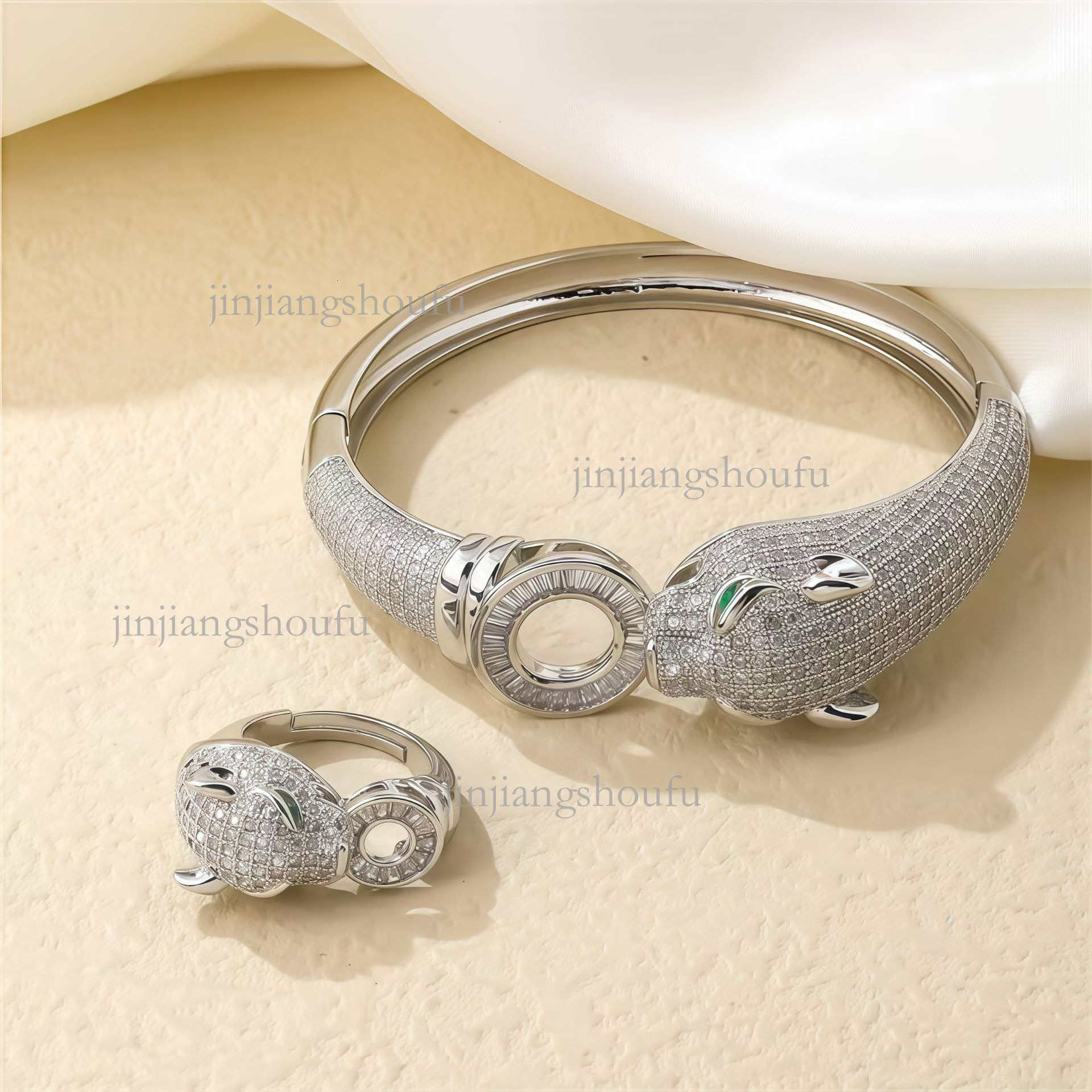 2026 Designer Micro Inlaid Zirconia Ring Platinum Bracelet Classic Fashion Luxury Brand Panther Jewelry Cross Border European And American Trendy Wome